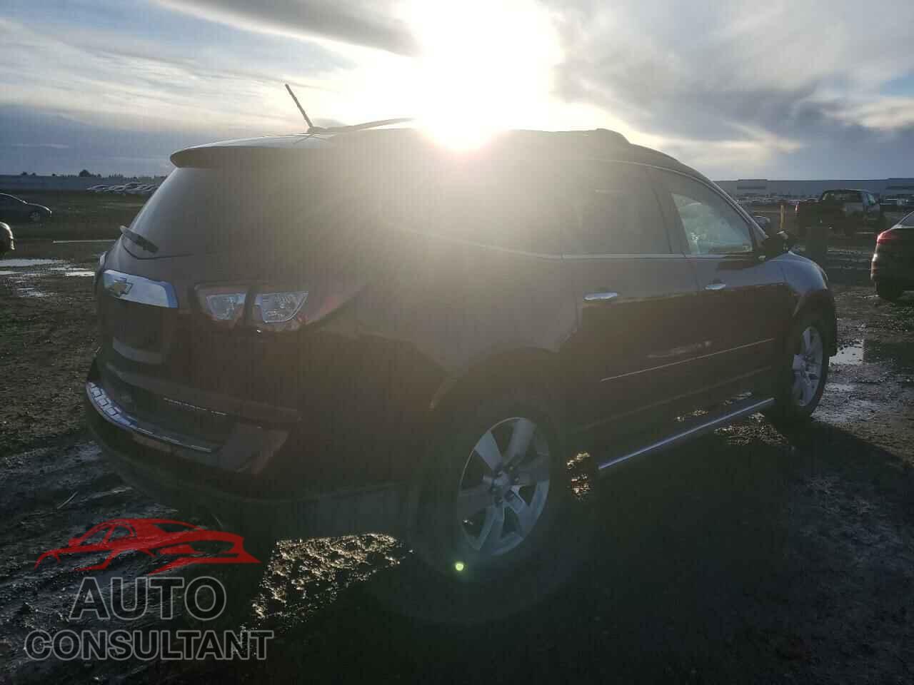 CHEVROLET TRAVERSE 2015 - 1GNKVJKD2FJ181029
