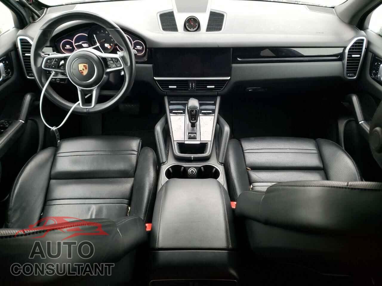 PORSCHE CAYENNE 2020 - WP1AA2AY2LDA09120