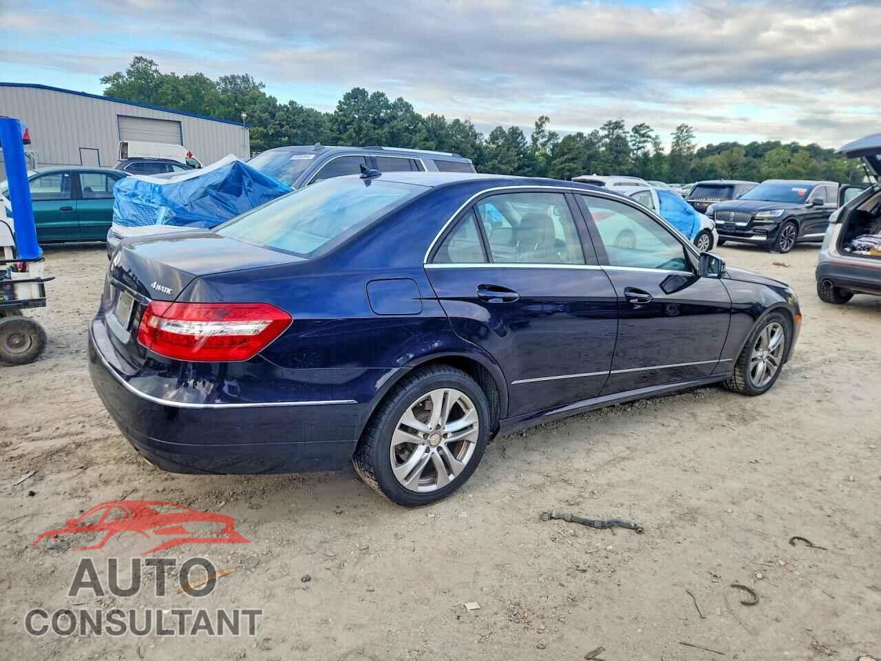 MERCEDES-BENZ E-CLASS 2011 - WDDHF8HB1BA395346