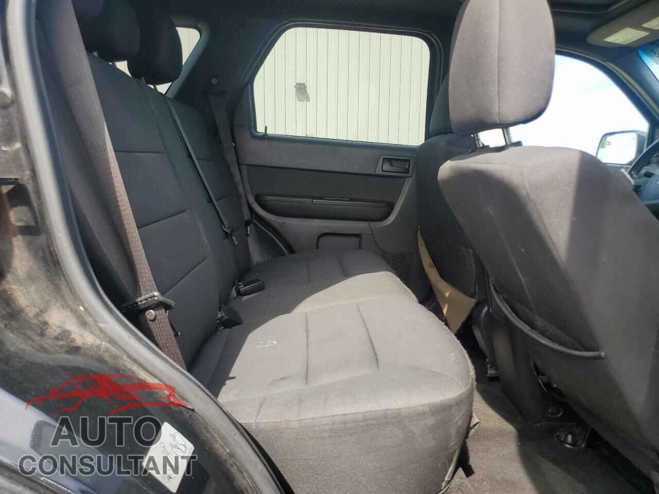 FORD ESCAPE 2011 - 1FMCU0DG4BKB08665