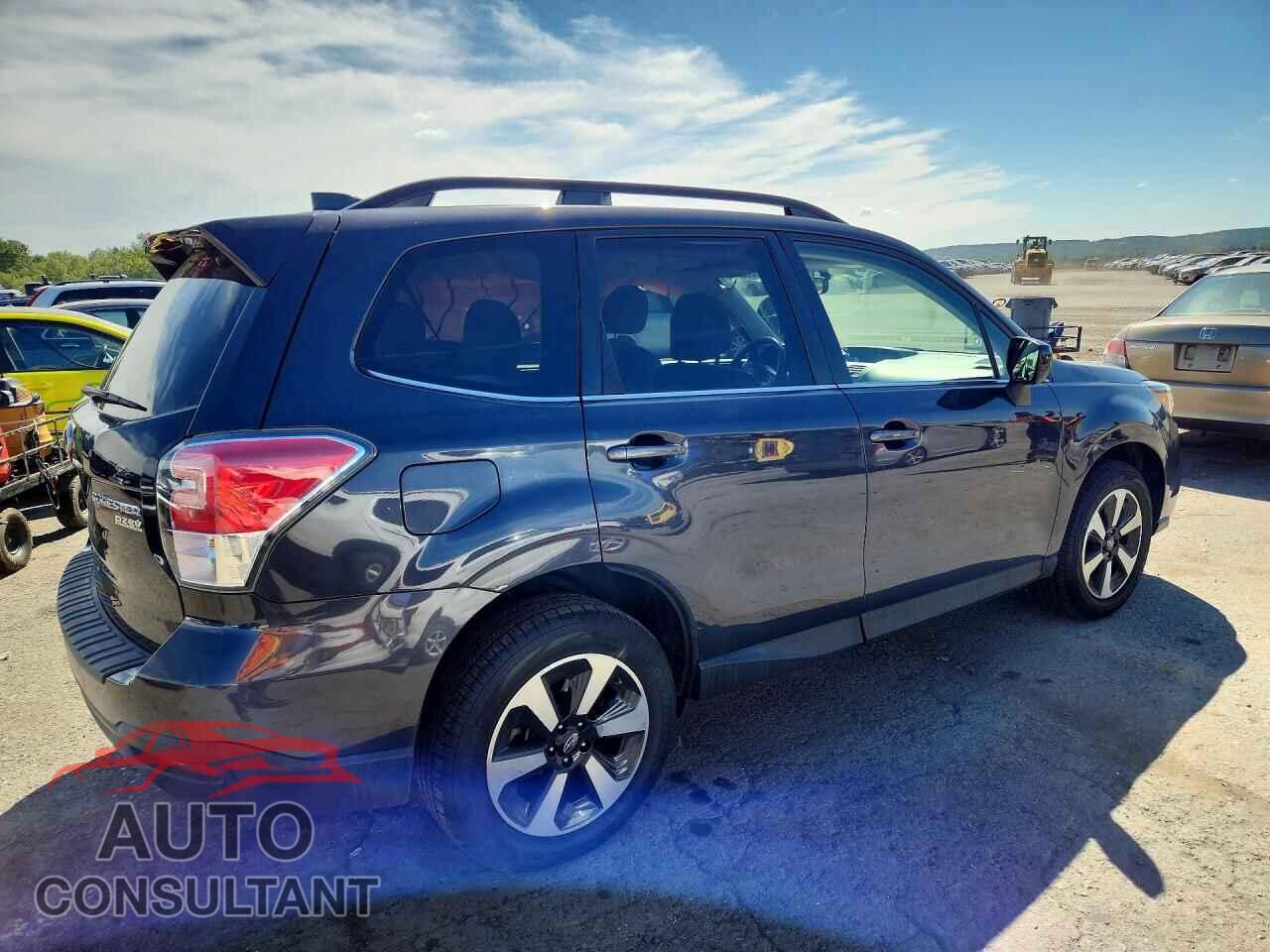 SUBARU FORESTER 2017 - JF2SJALC3HH433120