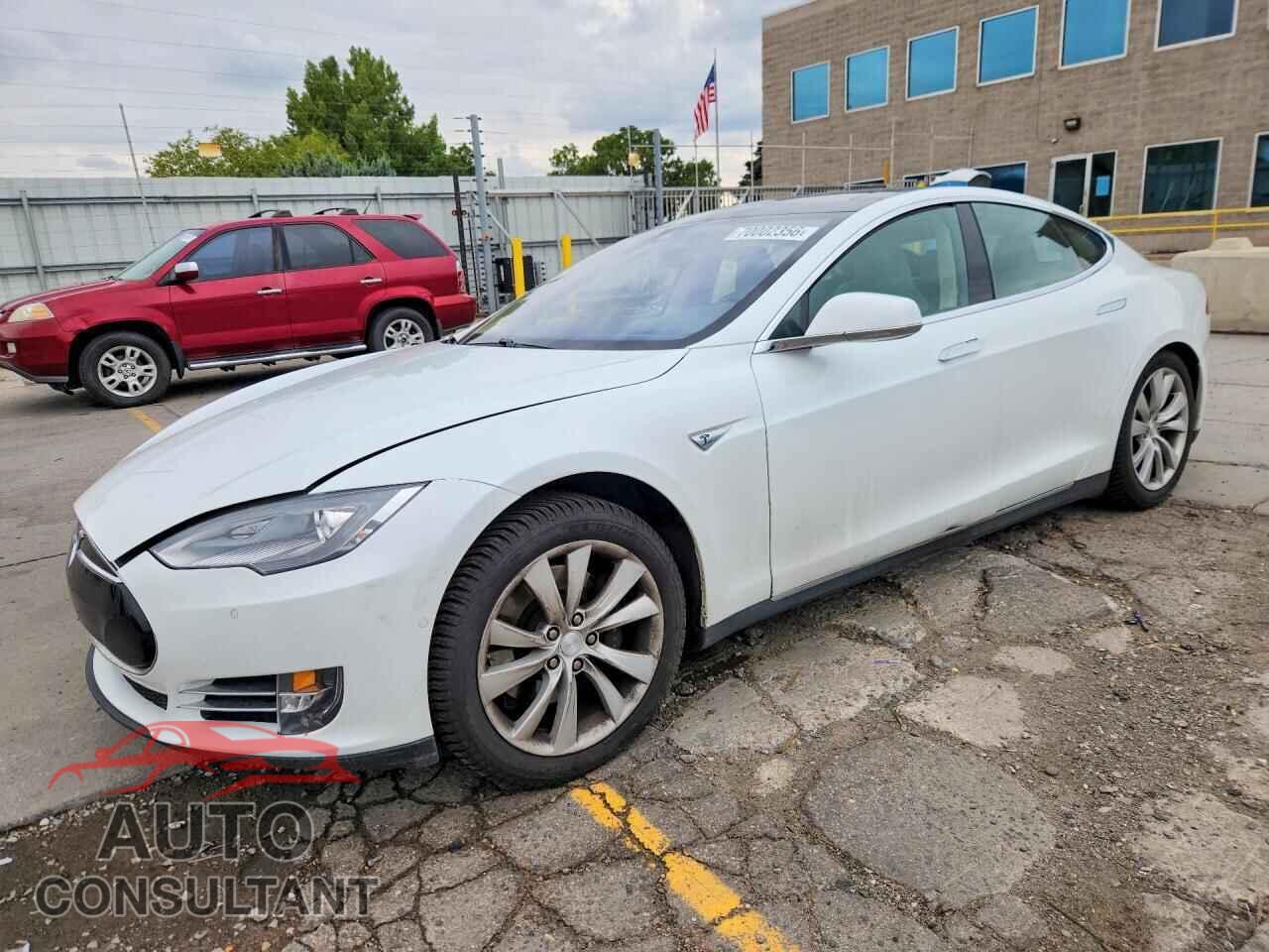 TESLA MODEL S 2015 - 5YJSA1S23FF091544