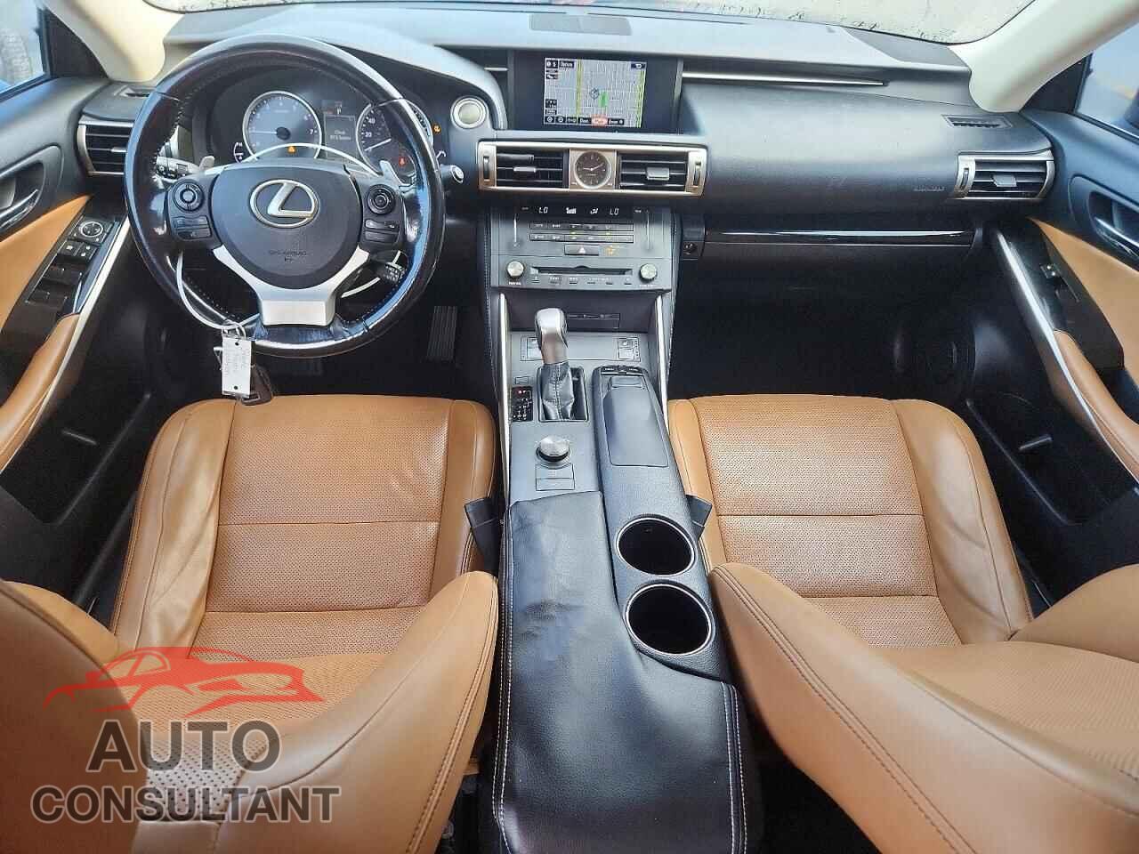 LEXUS IS 2016 - JTHBA1D27G5031362