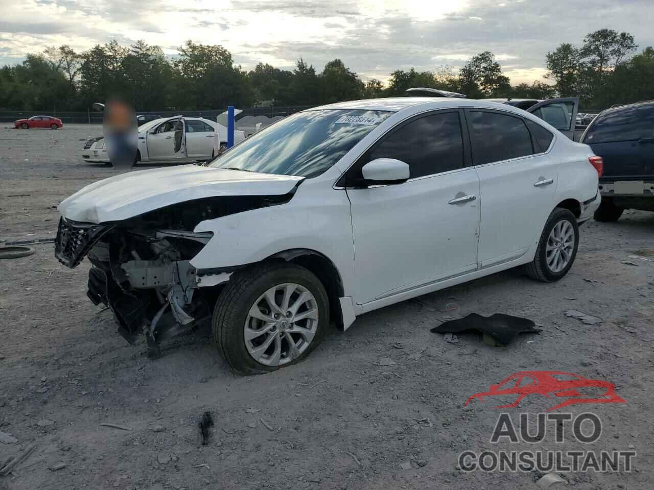 NISSAN SENTRA 2018 - 3N1AB7AP2JL638342