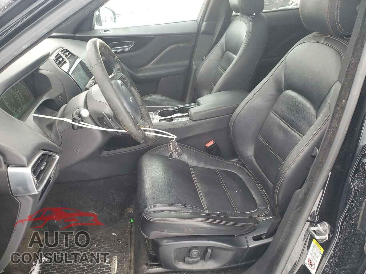 JAGUAR F-PACE 2017 - SADCK2BV5HA897497