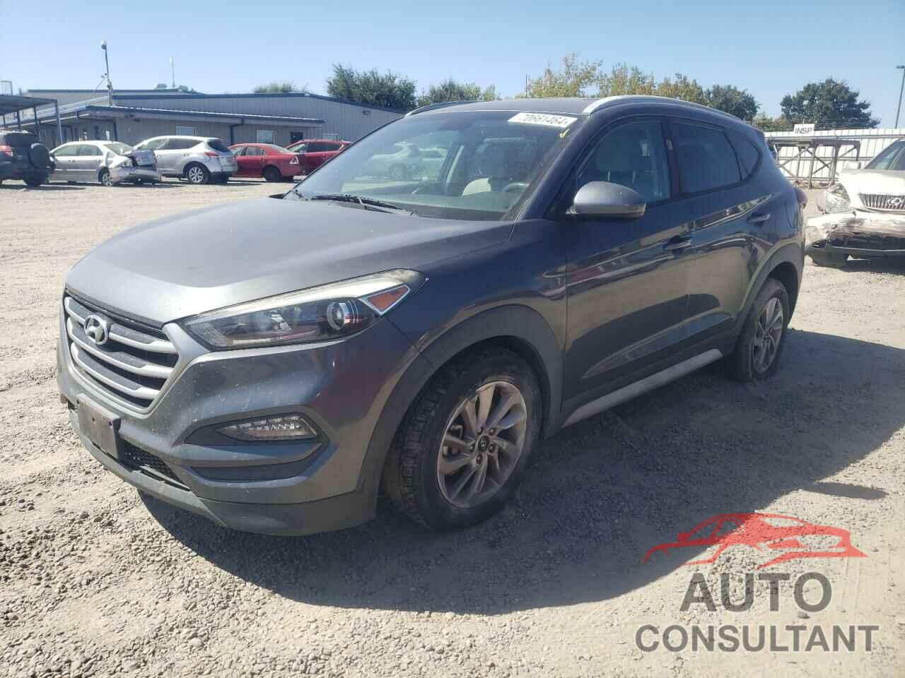 HYUNDAI TUCSON 2018 - KM8J3CA47JU681472