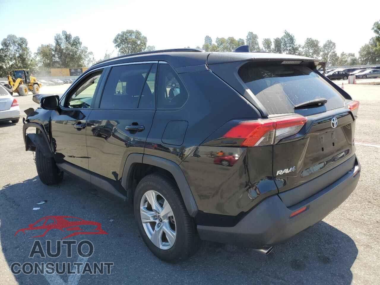 TOYOTA RAV4 2021 - JTMP1RFV1MD079440