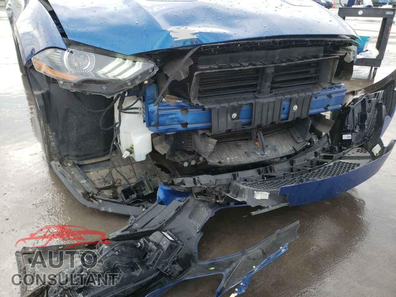 FORD MUSTANG 2018 - 1FA6P8CF0J5128852