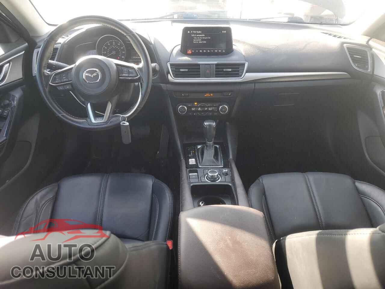 MAZDA 3 2017 - 3MZBN1V7XHM124854