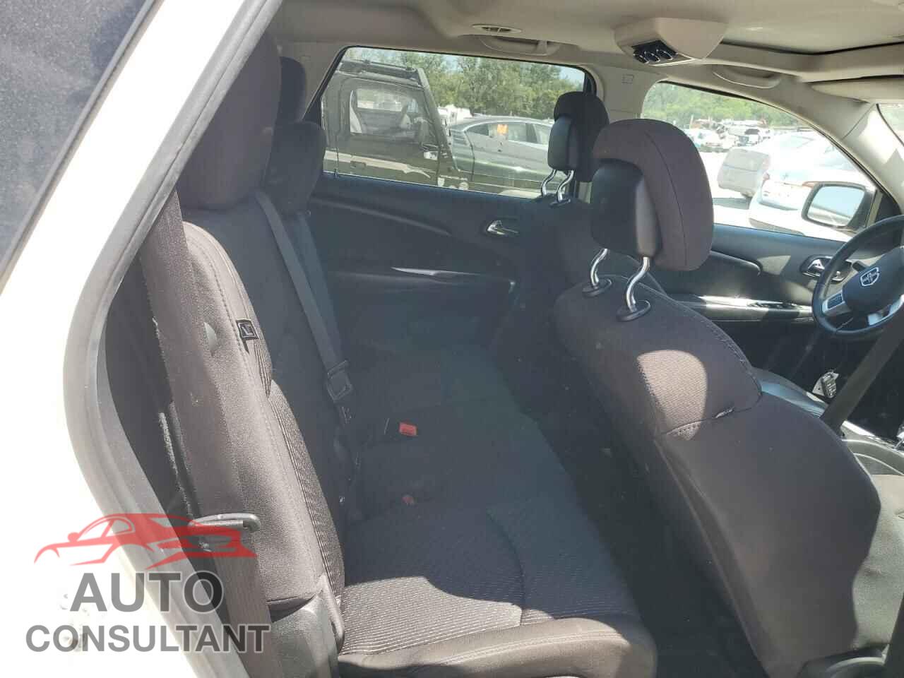 DODGE JOURNEY 2013 - 3C4PDCBB5DT661518