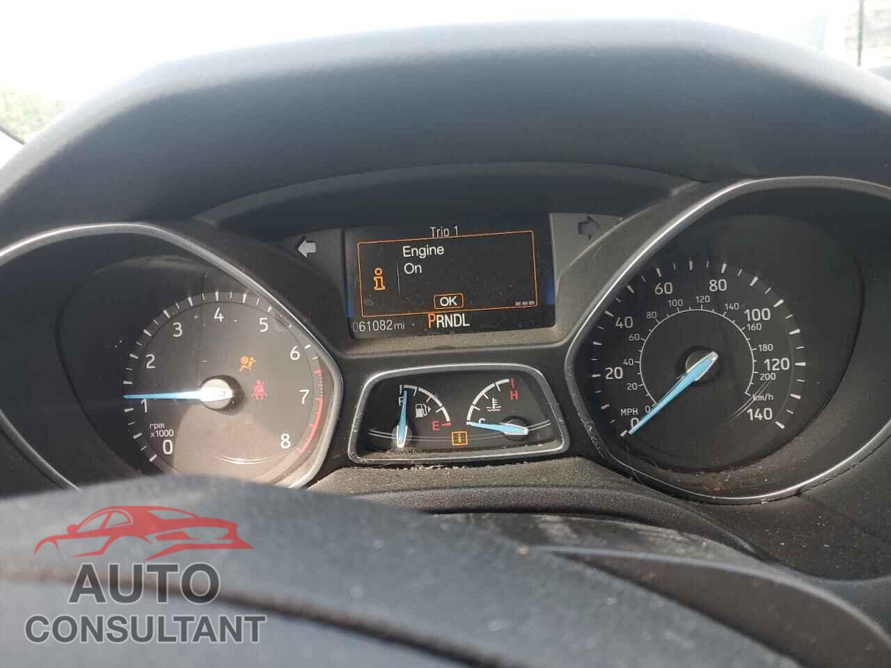 FORD FOCUS 2017 - 1FADP3E23HL255458