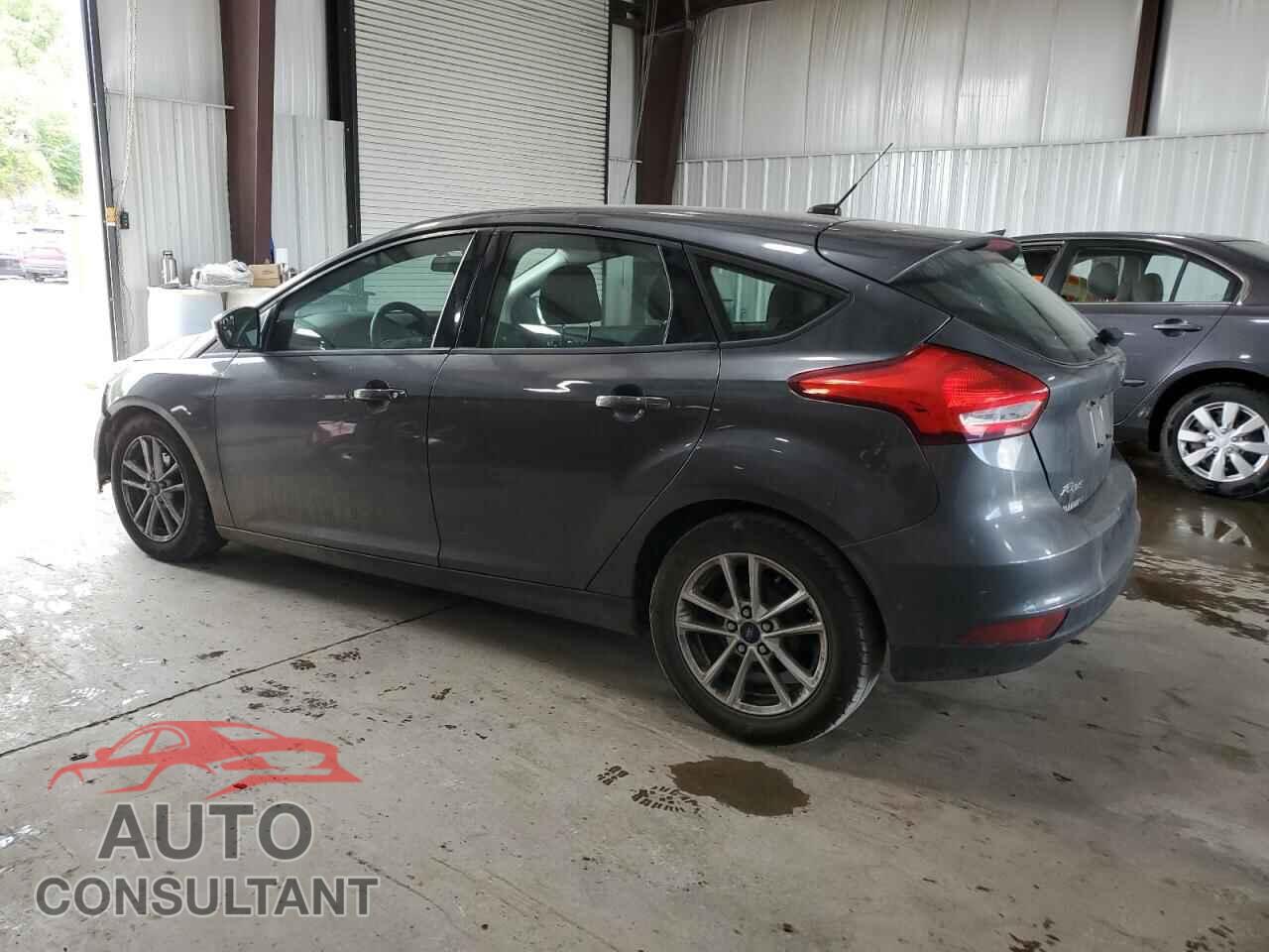 FORD FOCUS 2017 - 1FADP3K21HL327035