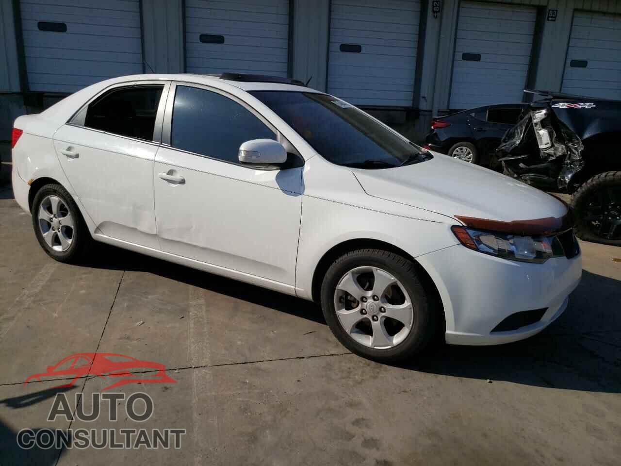 KIA FORTE 2010 - KNAFU4A28A5118093