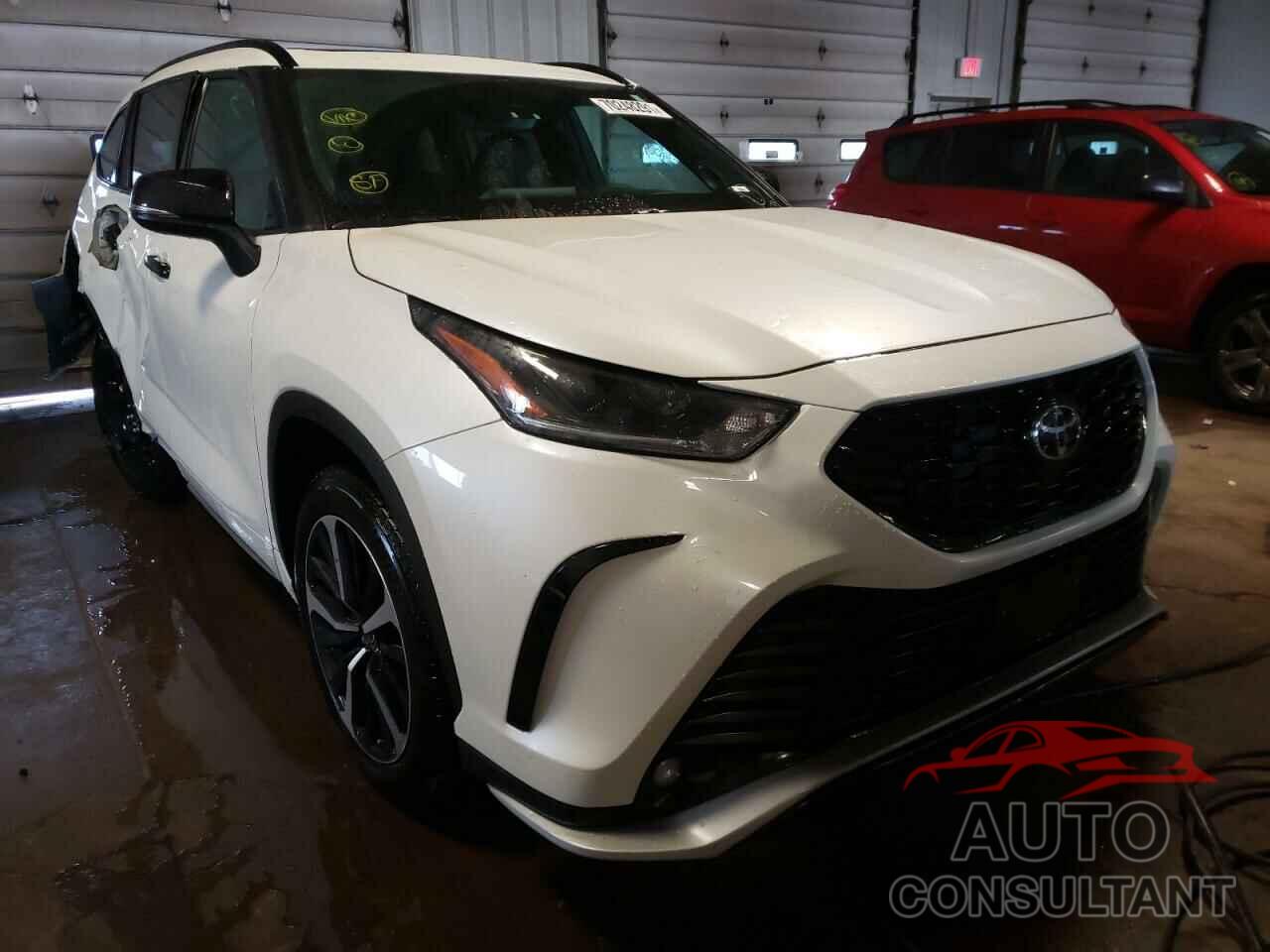 TOYOTA HIGHLANDER 2021 - 5TDJZRBH3MS107337