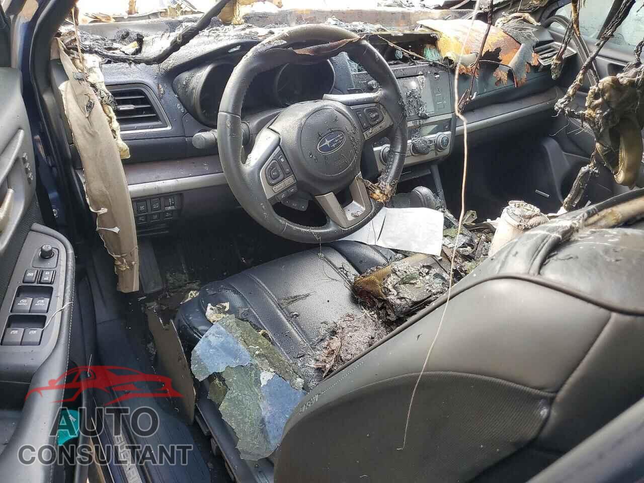SUBARU OUTBACK 2017 - 4S4BSENC4H3205233