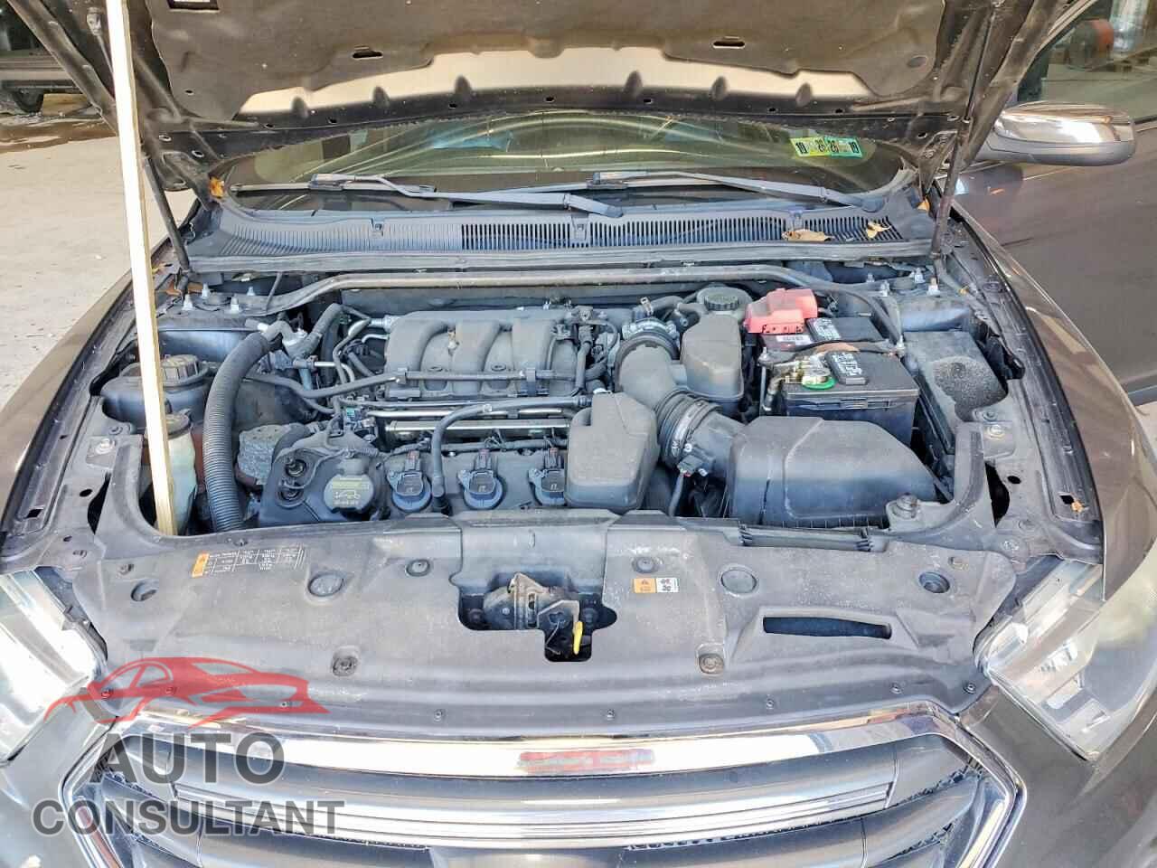 FORD TAURUS 2013 - 1FAHP2F82DG110042