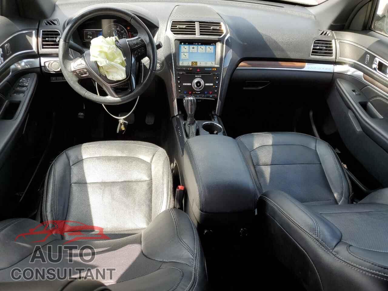 FORD EXPLORER 2018 - 1FM5K8F87JGB55712