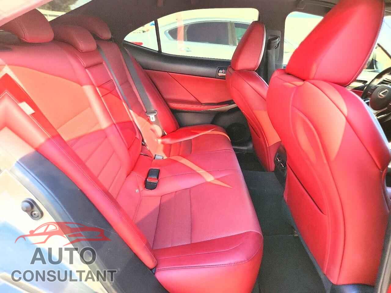 LEXUS IS 2019 - JTHBA1D29K5090874
