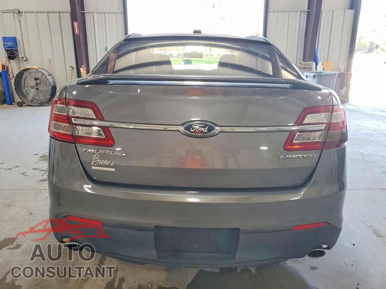 FORD TAURUS 2013 - 1FAHP2F82DG110042