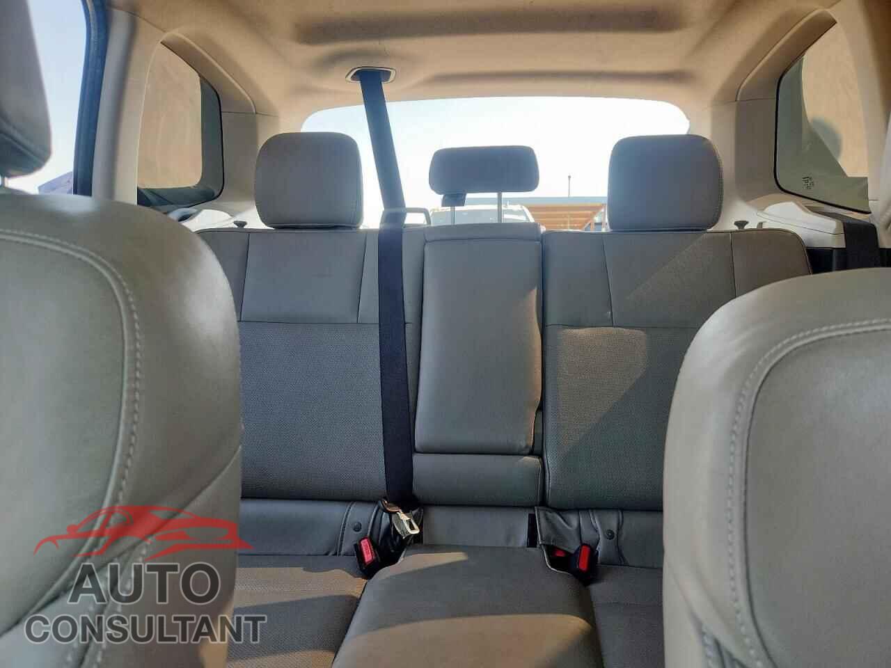 SUBARU FORESTER 2015 - JF2SJAHC2FH435432