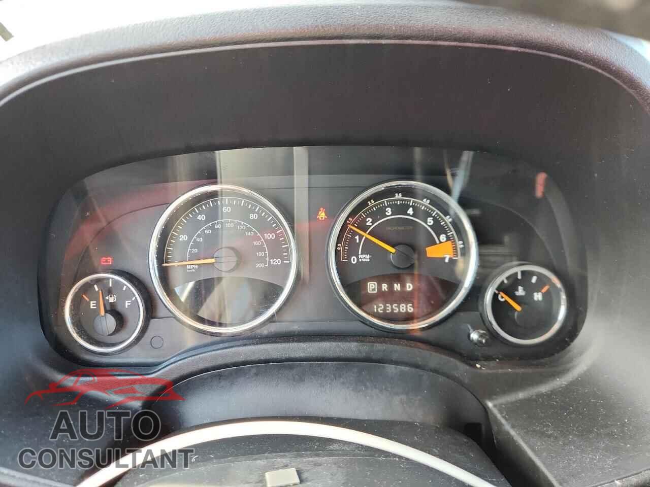 JEEP COMPASS 2017 - 1C4NJDEB1HD105557