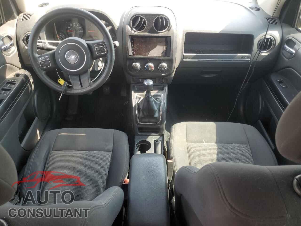 JEEP COMPASS 2011 - 1J4NT1FA9BD157244