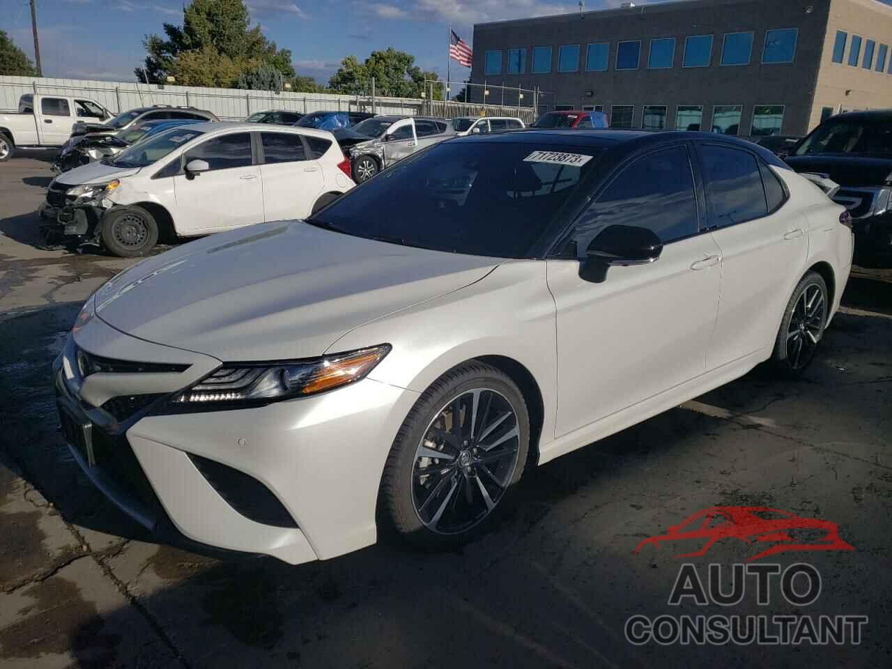 TOYOTA CAMRY 2019 - 4T1BZ1HK6KU022957