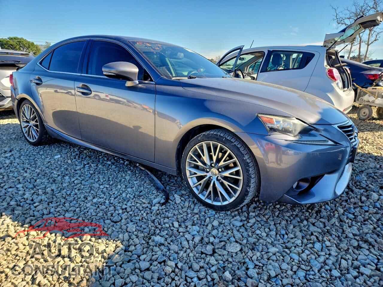 LEXUS IS 2014 - JTHBF1D27E5023227