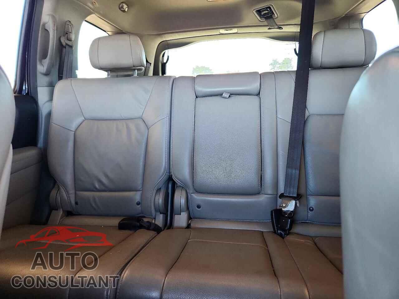 HONDA PILOT 2011 - 5FNYF3H53BB017446
