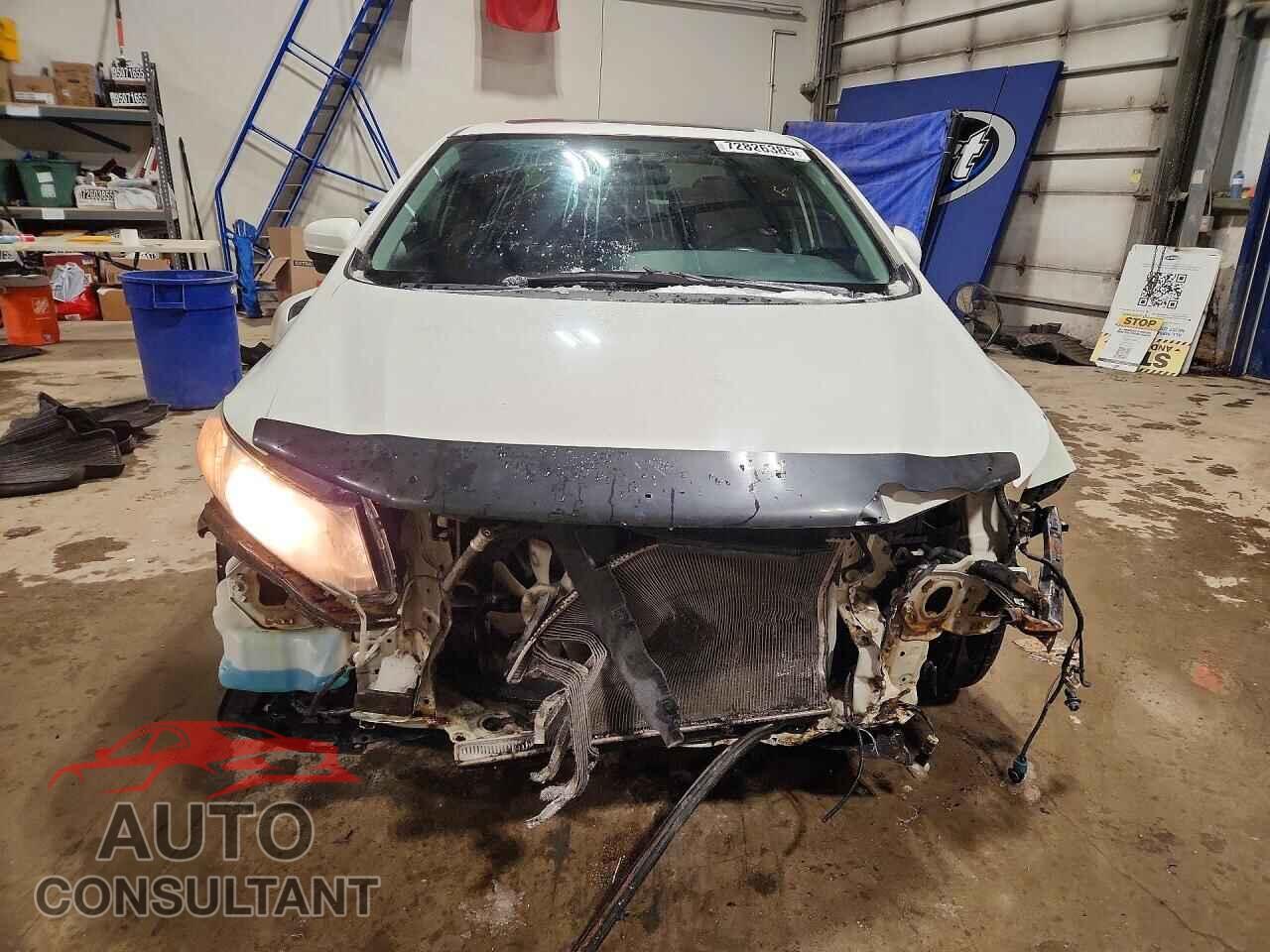 HONDA CIVIC 2014 - 2HGFB2F56EH040087