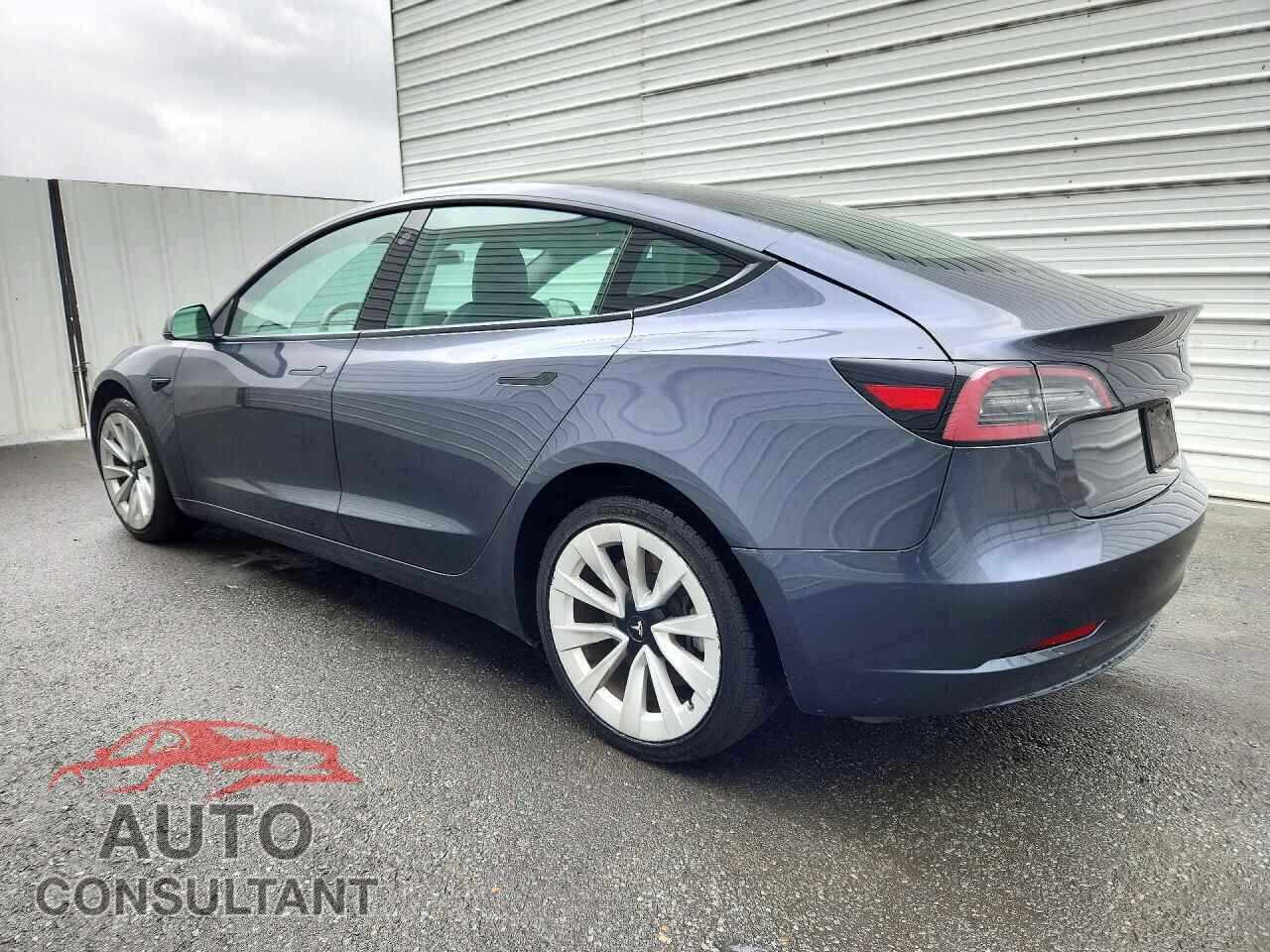 TESLA MODEL 3 2023 - 5YJ3E1EA5PF447134
