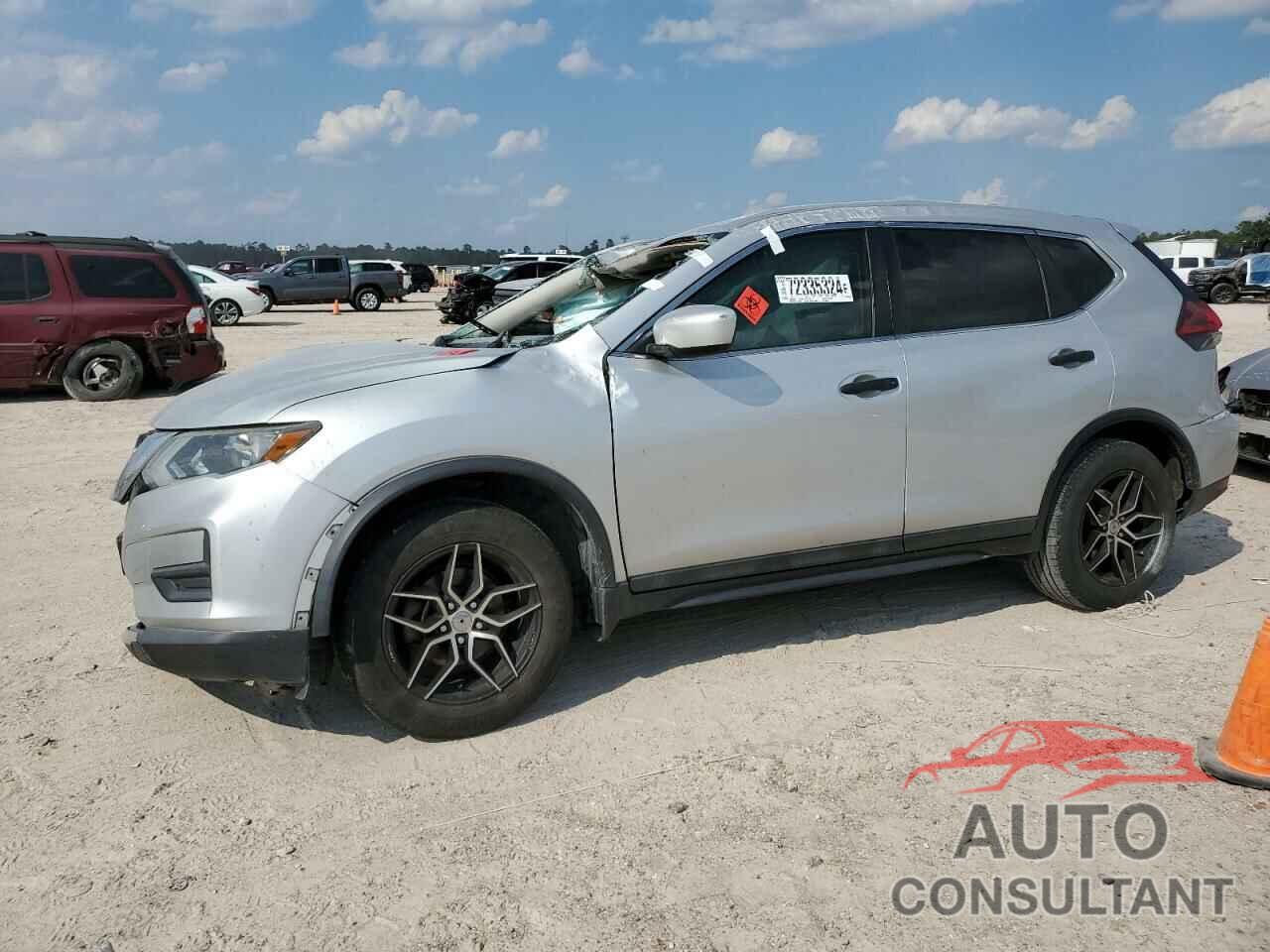 NISSAN ROGUE 2018 - 5N1AT2MT5JC752980