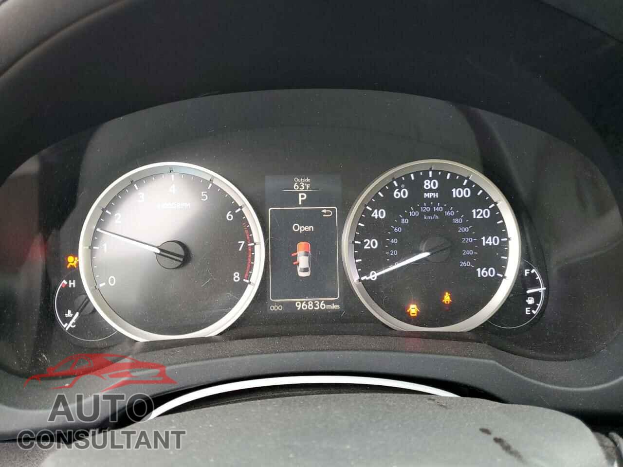 LEXUS IS 2015 - JTHBF1D21F5046777
