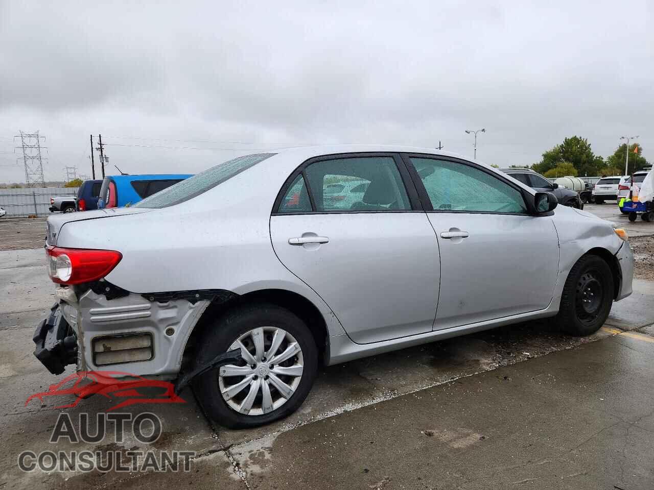 TOYOTA COROLLA 2012 - 2T1BU4EE7CC803567