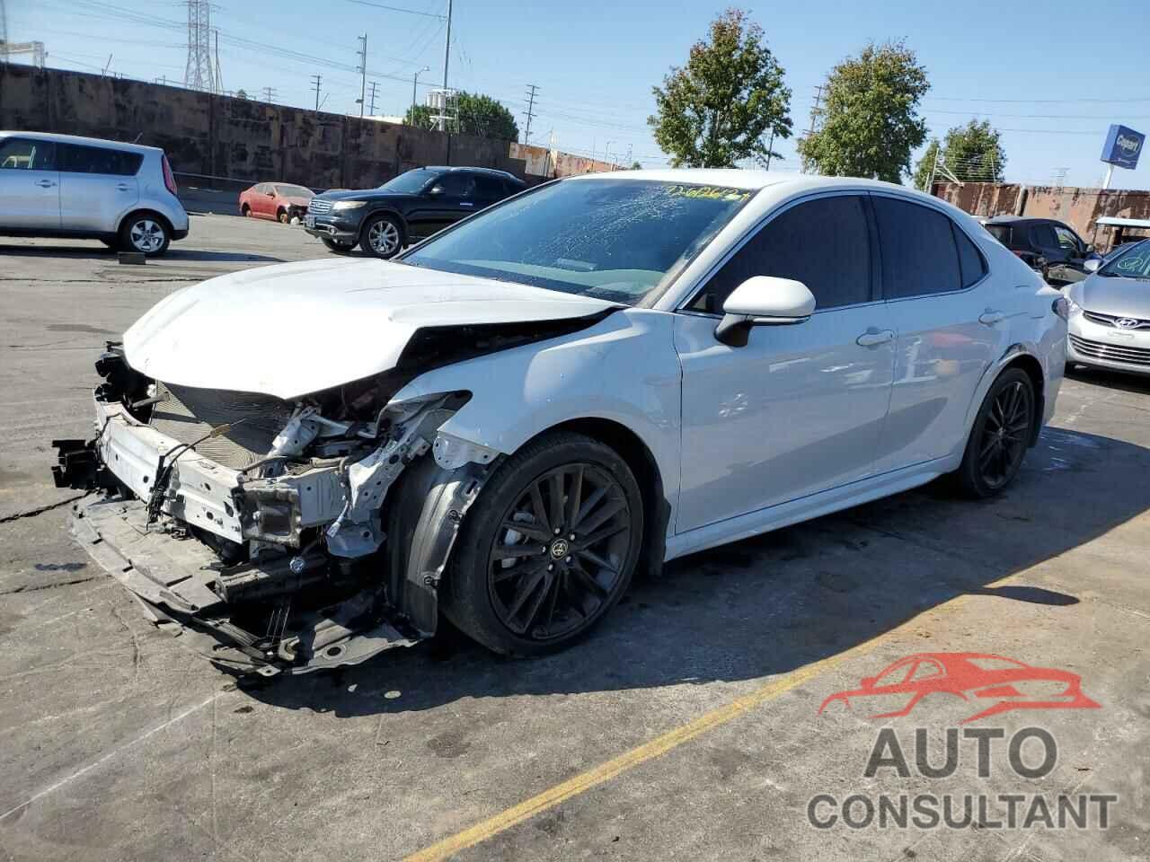 TOYOTA CAMRY 2022 - 4T1K61AK7NU013403