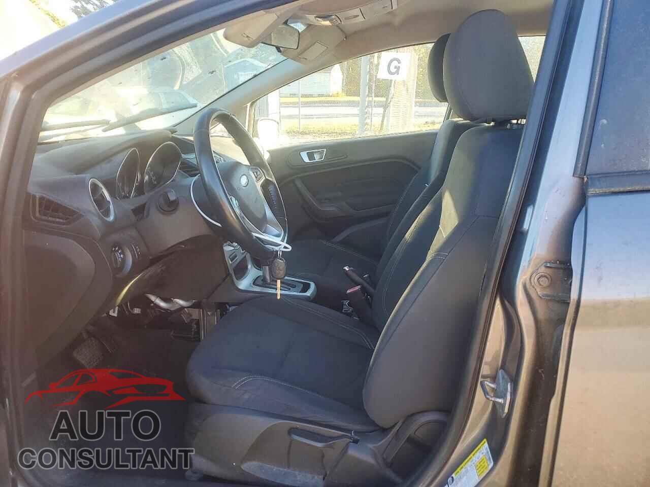 FORD FIESTA 2014 - 3FADP4EJ2EM121385