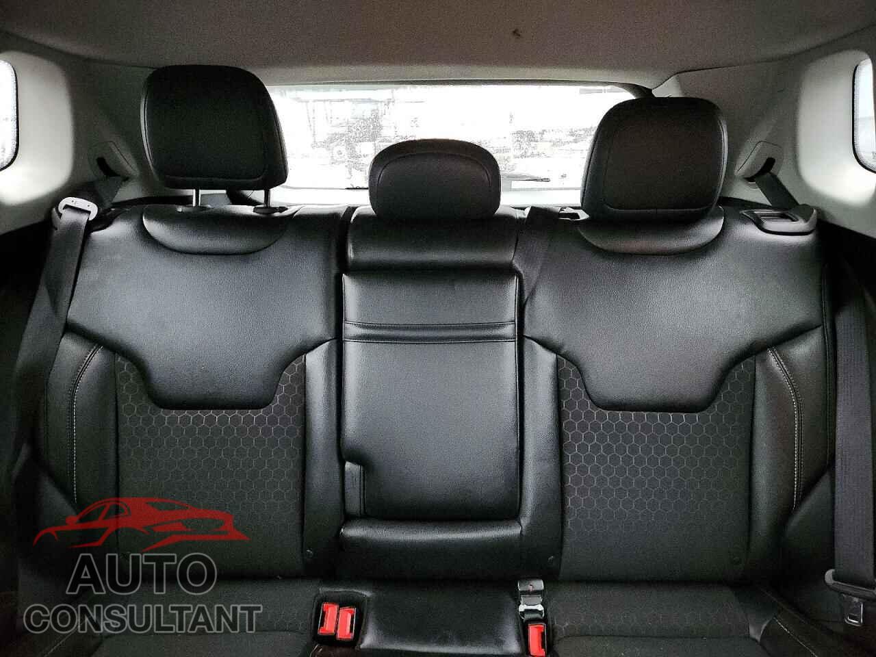 JEEP COMPASS 2018 - 3C4NJDBB7JT270548