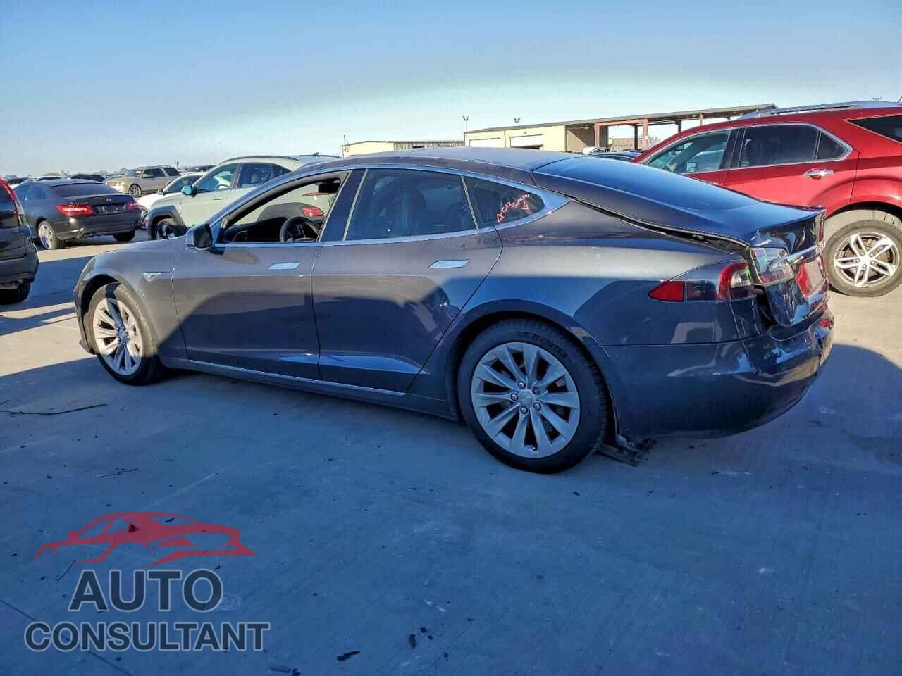 TESLA MODEL S 2016 - 5YJSA1E13GF162603
