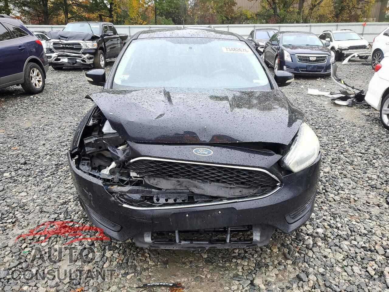 FORD FOCUS 2015 - 1FADP3F2XFL329163