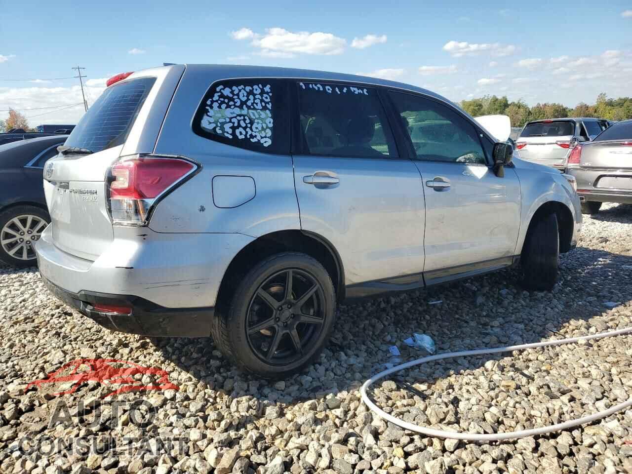 SUBARU FORESTER 2017 - JF2SJAAC7HH443247
