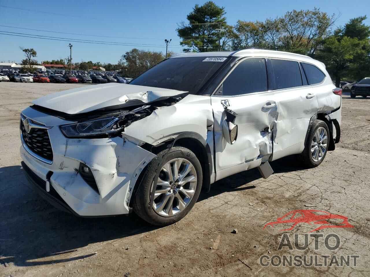 TOYOTA HIGHLANDER 2022 - 5TDDZRBHXNS168151