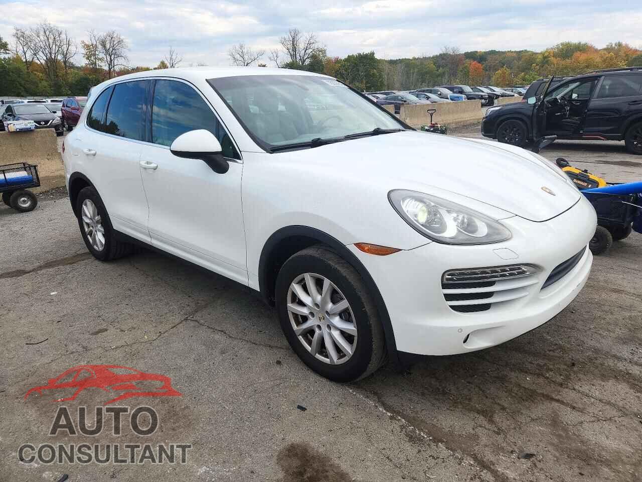 PORSCHE CAYENNE 2013 - WP1AA2A21DLA02789