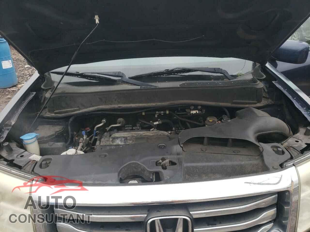 HONDA PILOT 2012 - 5FNYF4H48CB051817