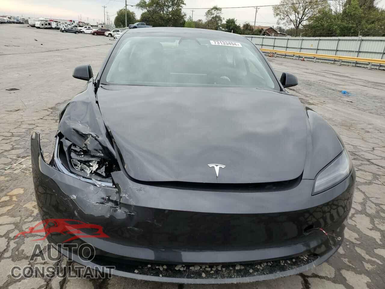 TESLA MODEL 3 2024 - 5YJ3E1EA3RF784811