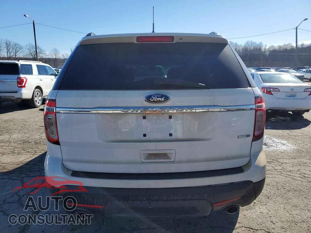 FORD EXPLORER 2015 - 1FM5K8B84FGA28512