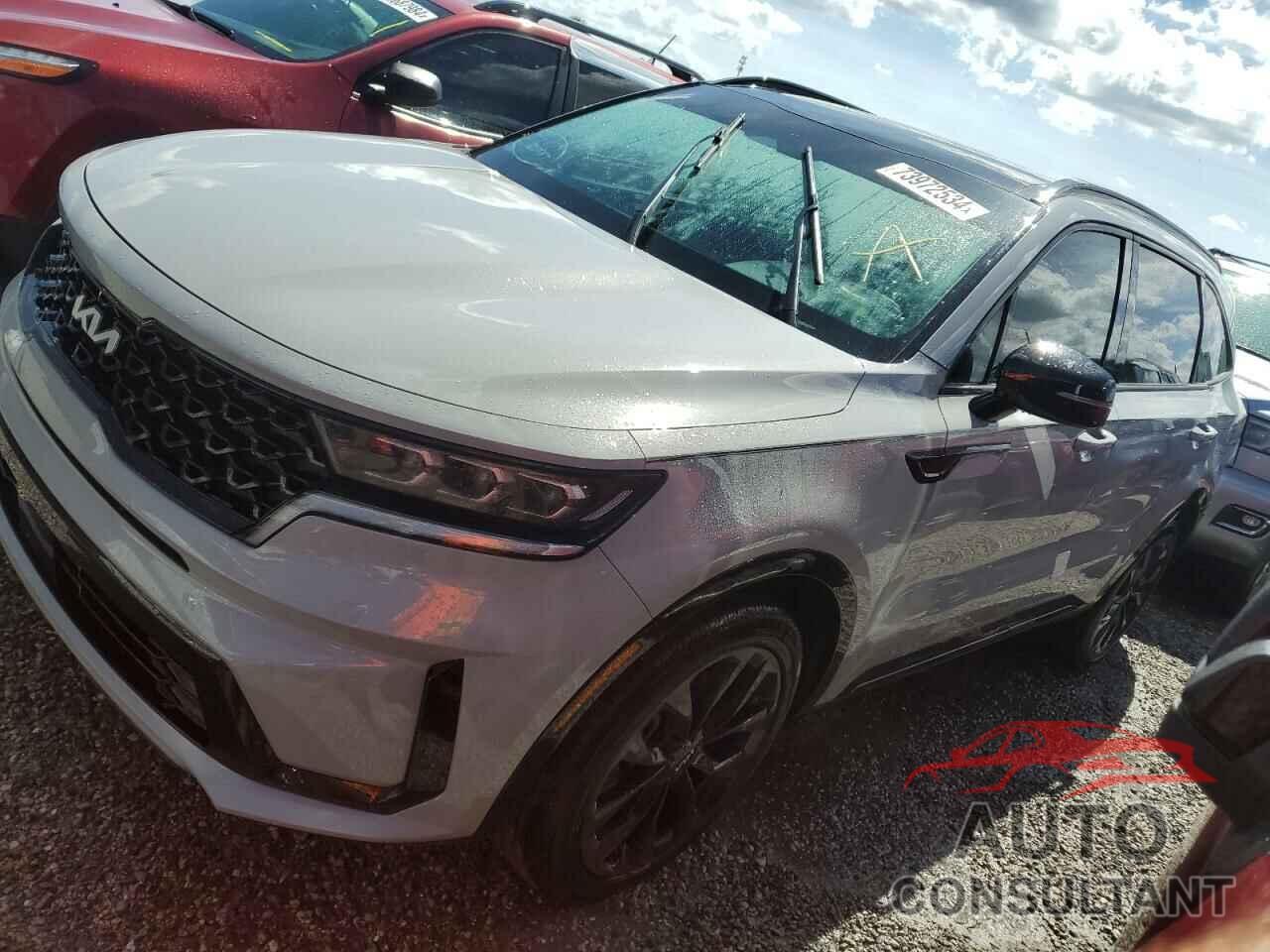 KIA SORENTO 2023 - 5XYRK4LF5PG170125