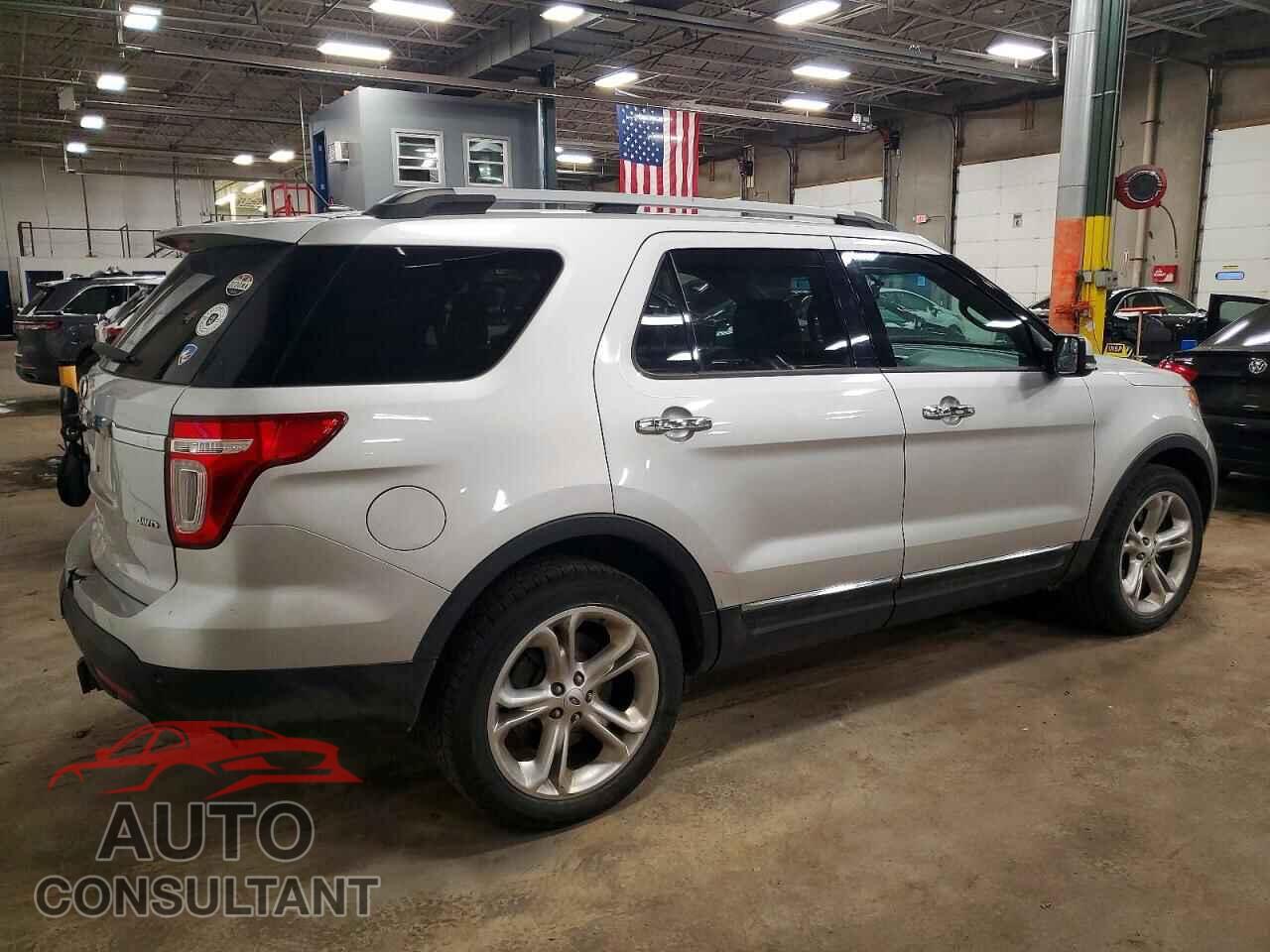 FORD EXPLORER 2013 - 1FM5K8F89DGC82157