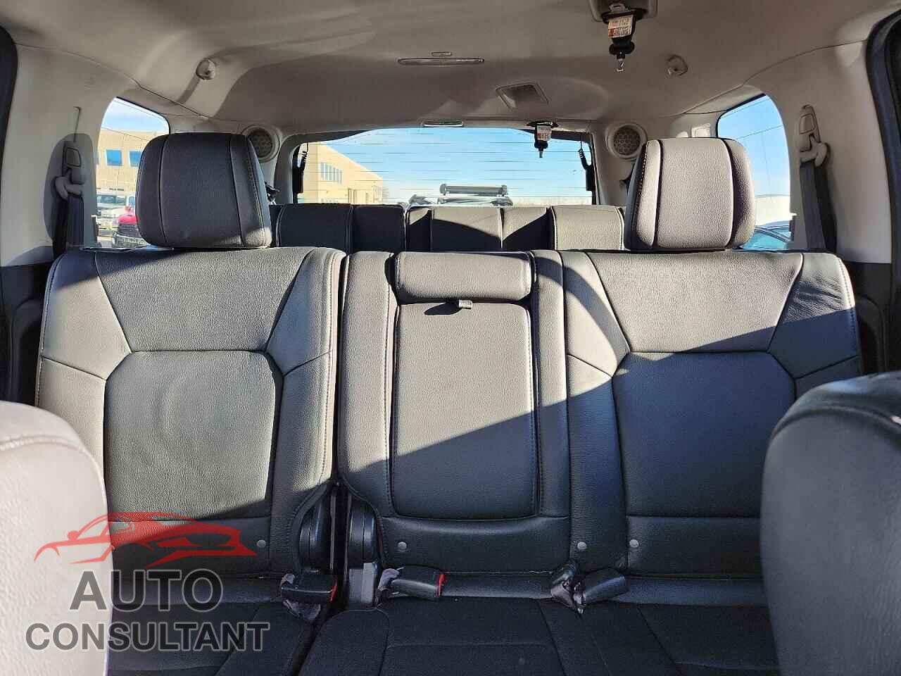 HONDA PILOT 2013 - 5FNYF4H99DB073127