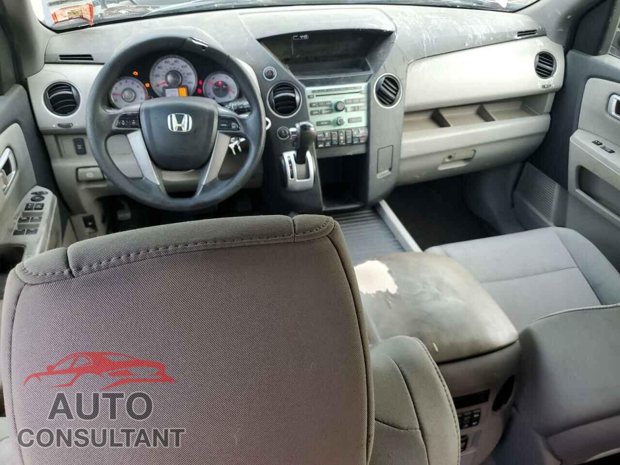 HONDA PILOT 2011 - 5FNYF4H45BB089780