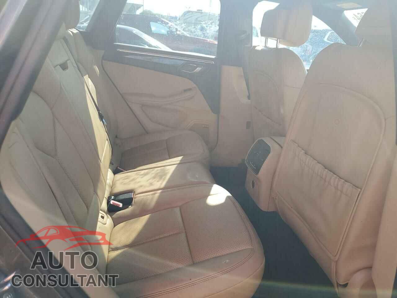 PORSCHE MACAN 2017 - WP1AA2A52HLB81649